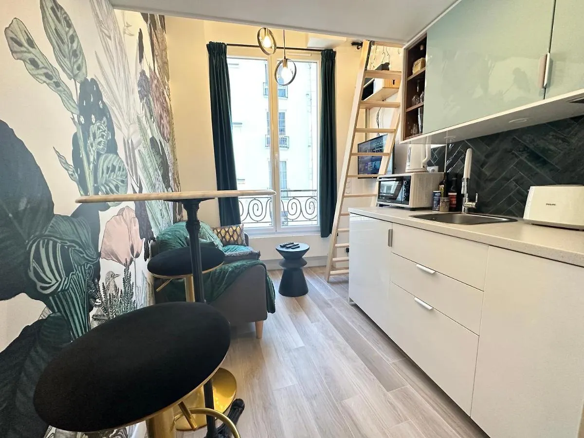 The Garden - Cosy Studio With Ac In The Very Center Of Paříž Apartmán