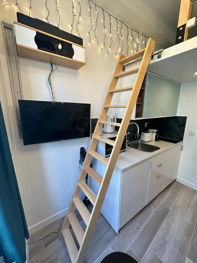 The Garden - Cosy Studio With Ac In The Very Center Of Paryż
