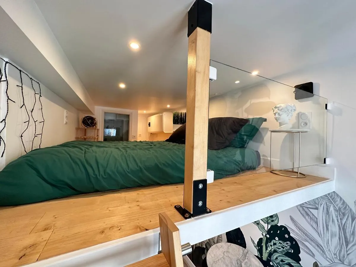 The Garden - Cosy Studio With Ac In The Very Center Of Paris 0*,  France